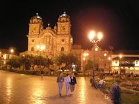Cusco, Kathedrale bei Nacht